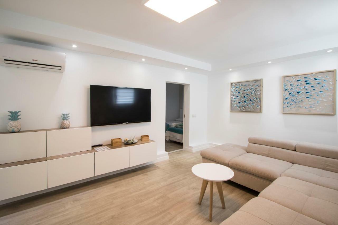 Flower Beach Suite 1 Playa Honda  Bagian luar foto